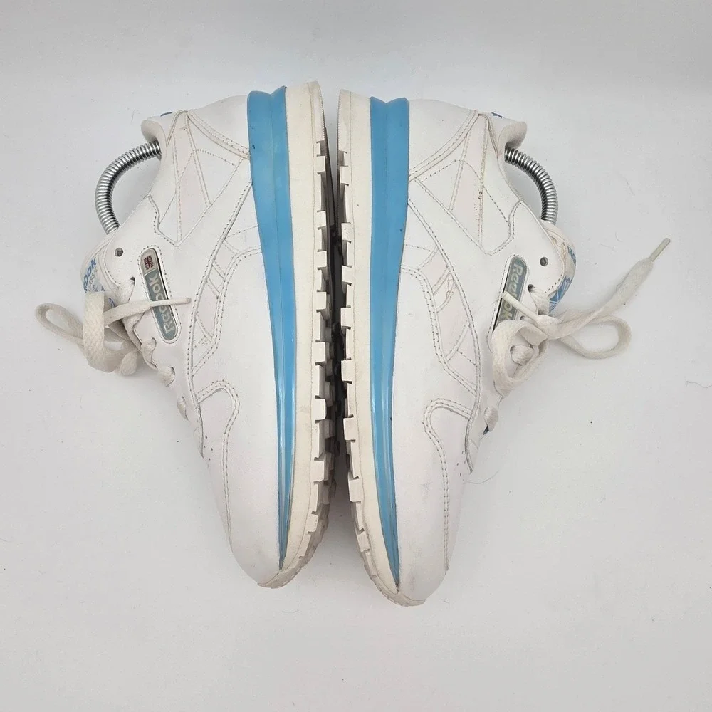 Vintage Reebok Classic Leather Sneakers Women 8.5 White 80s Style Retro Shoes